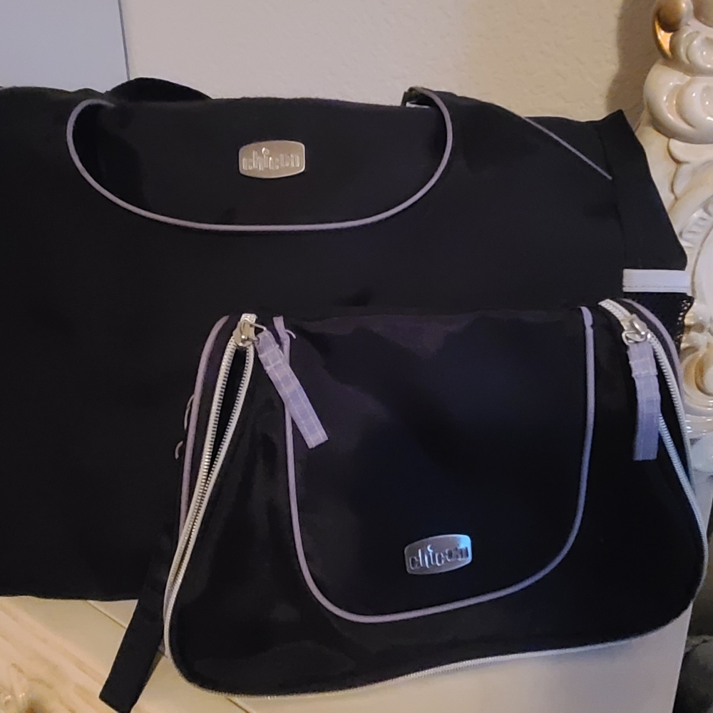 Chicco Layla Tote with Dash bag. Black,in very good condition